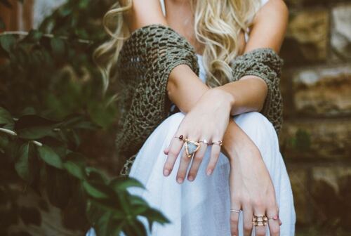 The Ultimate Guide To Styling Tank Tops for Women