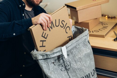 Reverse Logistics in Supply Chains: A Smart Optimization Guide